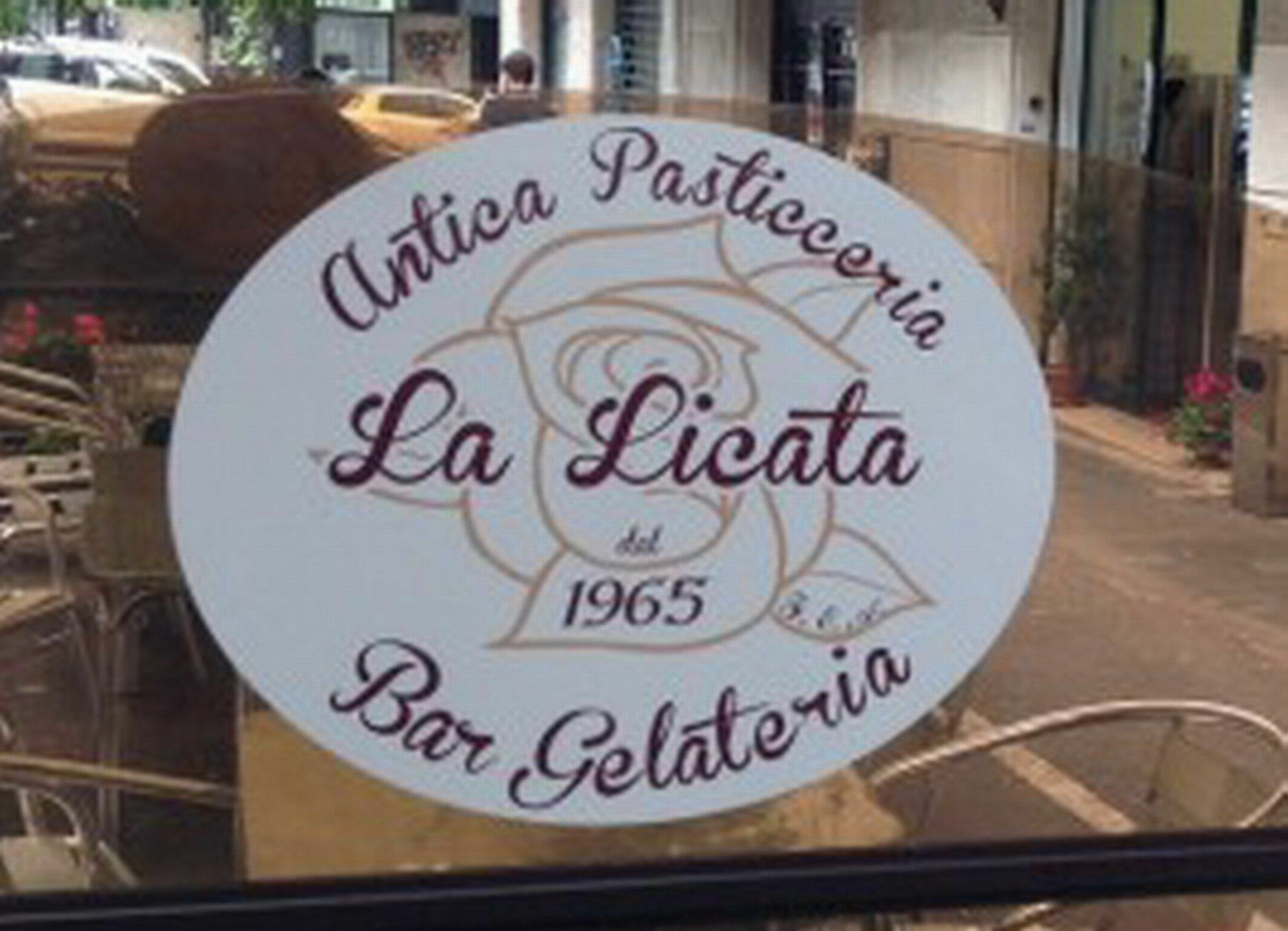 Отель In Roma Life Экстерьер фото