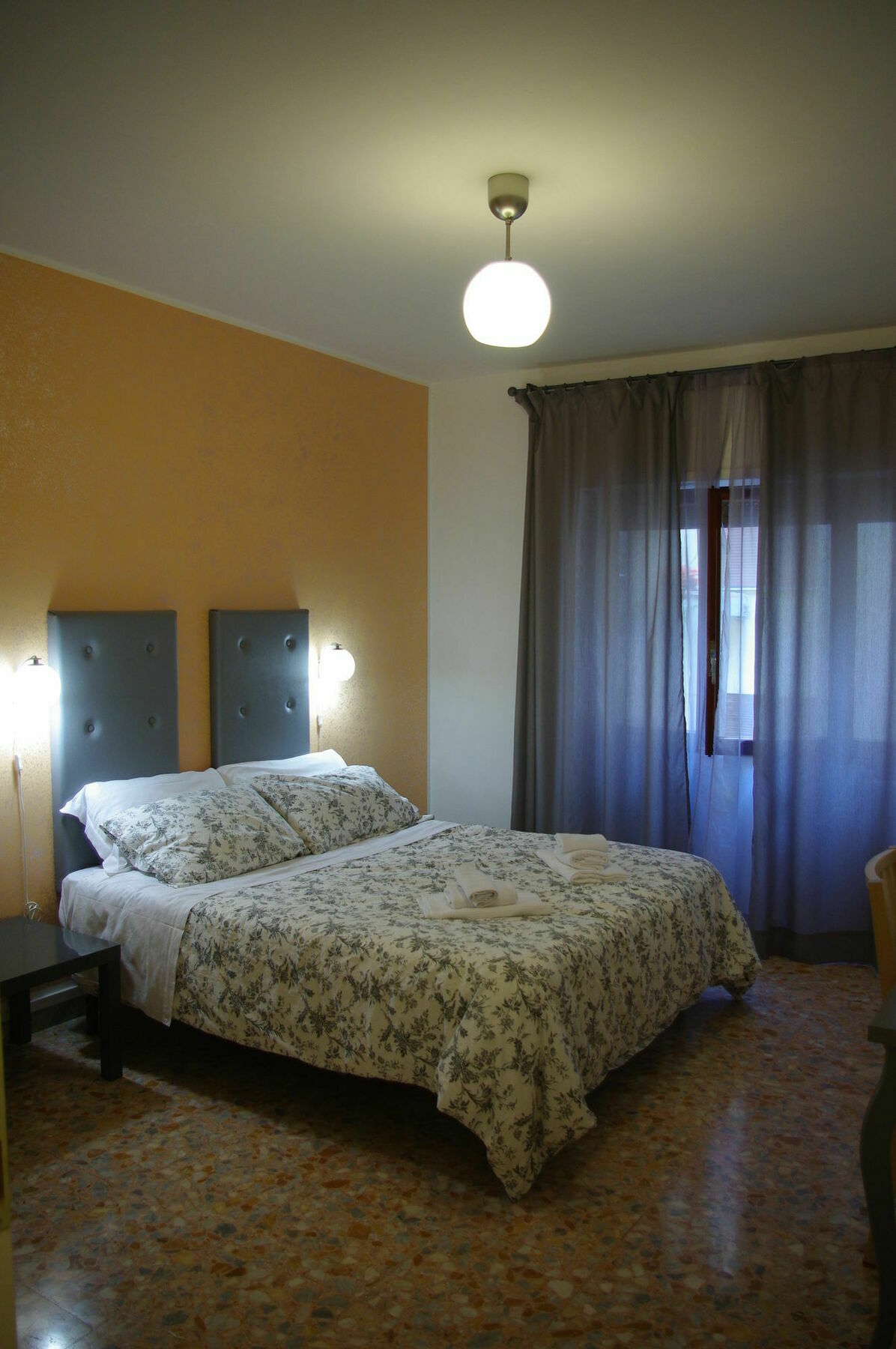 Отель In Roma Life Экстерьер фото